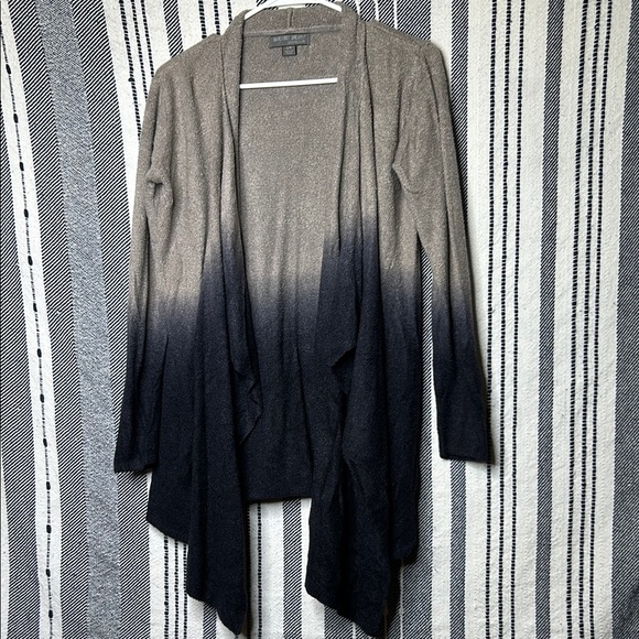 Barefoot Dreams Cozy Chic Lite Calypso Wrap Cardigan - Picture 2 of 6